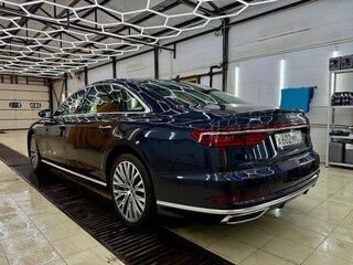 2019 Audi A8 Long 55 TFSI IV (D5), синий, 3980000 рублей, вид 4