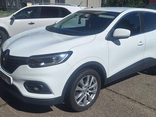 2019 Renault Kadjar I Рестайлинг, белый, 1670000 рублей, вид 1