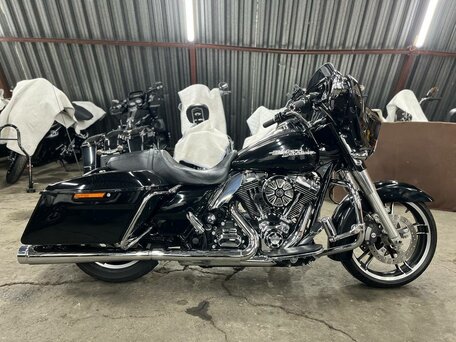 2014 Harley-Davidson Street Glide Special, чёрный, 1320000 рублей, вид 3