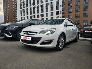2012 Opel Astra J Рестайлинг, белый, 895000 рублей, вид 1
