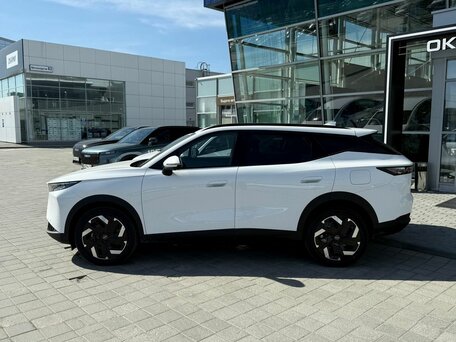 2026 Omoda C7, белый, 3099000 рублей, вид 5