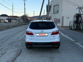 2013 Hyundai Santa Fe Grand III, белый, 1750000 рублей, вид 4