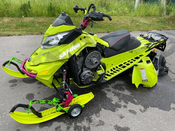 2014 BRP Ski-Doo Freeride, зелёный, 840000 рублей - вид 13