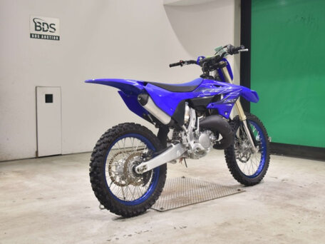 2022 Yamaha YZ125, синий, 640000 рублей, вид 5