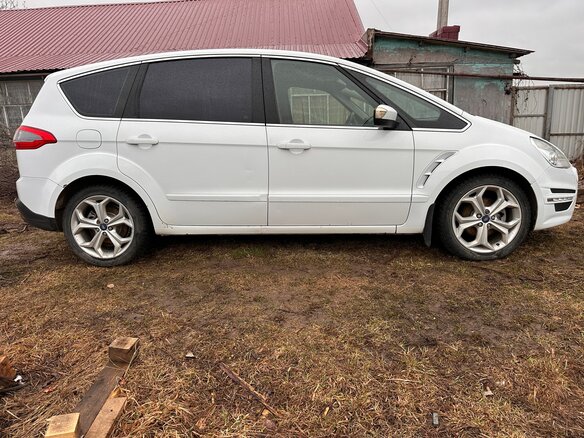 2012 Ford S-MAX I Рестайлинг, белый, 990000 рублей - вид 4
