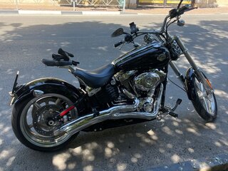 2008 Harley-Davidson Rocker C, чёрный, 1700000 рублей, вид 2