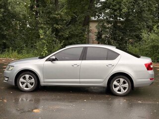 2013 Skoda Octavia III (A7), серебристый, 1000000 рублей, вид 4
