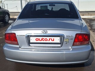 2005 Hyundai Sonata ТагАЗ IV (EF) Рестайлинг, серебристый, 200000 рублей, вид 5