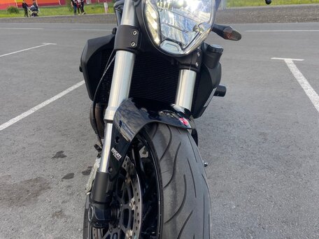 2014 Ducati Monster 821, чёрный, 600000 рублей, вид 2
