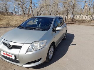 2008 Toyota Auris I, серебристый, 650000 рублей, вид 1
