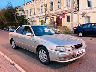 1995 Toyota Vista IV (V40), серебристый, 345000 рублей, вид 3
