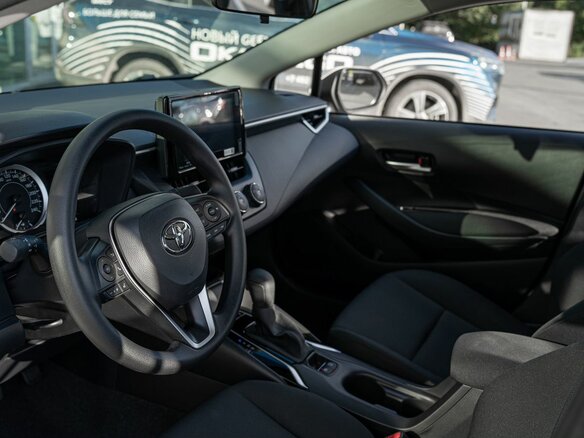 2025 Toyota Corolla XII (E210), белый, 2350000 рублей - вид 10