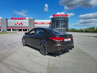 2015 Kia Rio III Рестайлинг, коричневый, 1030000 рублей, вид 3