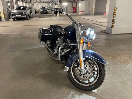 2014 Harley-Davidson Road King, синий, 1666666 рублей, вид 1