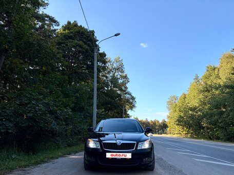 2012 Skoda Octavia II (A5) Рестайлинг, чёрный, 900000 рублей, вид 4