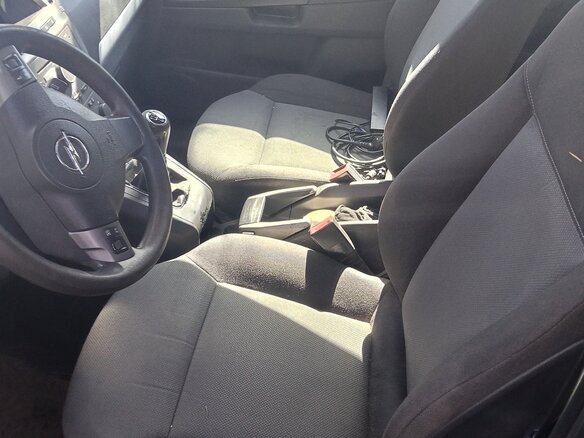 2005 Opel Zafira B, серый - вид 4