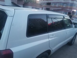2003 Toyota Kluger I (XU20), белый, 460000 рублей, вид 4