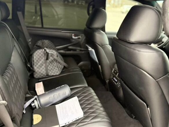 2008 Lexus LX 570 III, чёрный, 3900000 рублей - вид 8