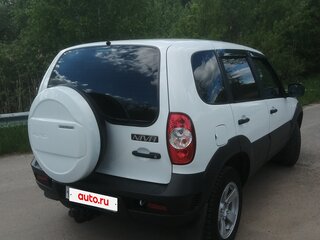 2018 Chevrolet Niva I Рестайлинг, белый, 966000 рублей, вид 3