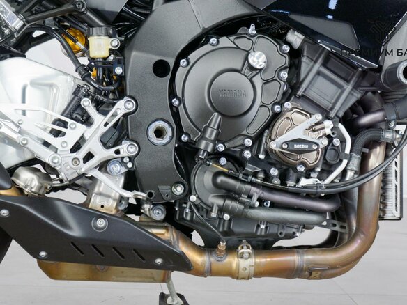 2019 Yamaha MT-10SP, чёрный, 1399000 рублей - вид 9