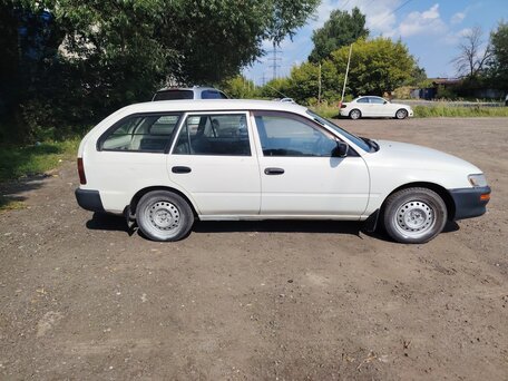 2000 Toyota Corolla VII (E100), белый, 200000 рублей, вид 3
