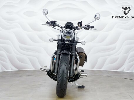 2020 Triumph Bonneville Speedmaster, белый, 1177000 рублей, вид 4