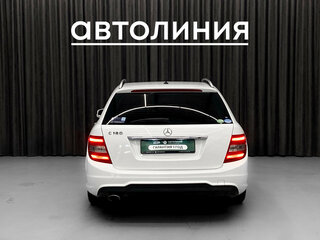 2013 Mercedes-Benz C-Класс 180 BlueEFFICIENCY III (W204) Рестайлинг, белый, 1160000 рублей, вид 4