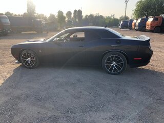 2017 Dodge Challenger R__T III Рестайлинг 2, синий, 5500000 рублей, вид 4