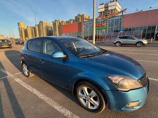 2010 Kia Ceed I Рестайлинг, синий, 550000 рублей, вид 2