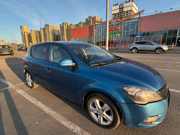 2010 Kia Ceed I Рестайлинг, синий, 550000 рублей - вид 1