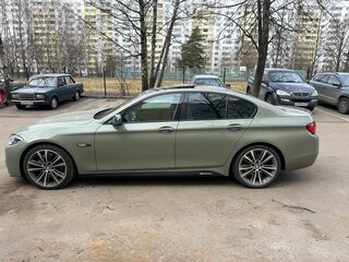 2011 BMW 5 серии 530d xDrive VI (F10/F11/F07), зелёный, 2000000 рублей, вид 3