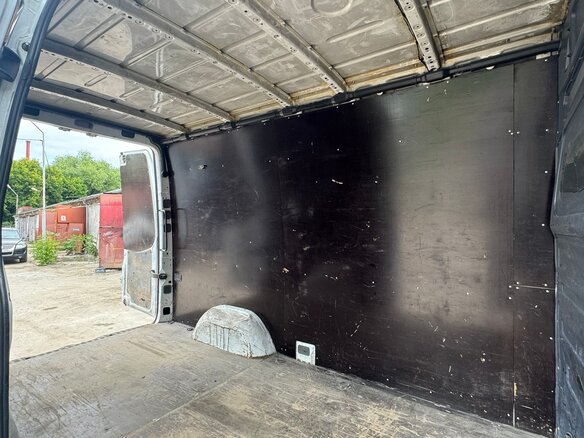 2011 Mercedes-Benz Sprinter, белый, 1800000 рублей - вид 20