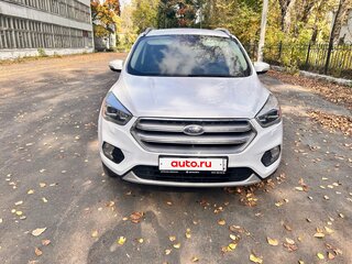 2016 Ford Kuga II Рестайлинг, белый, 1440000 рублей, вид 4