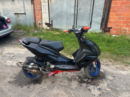 2009 Aprilia SR 50, чёрный, 200000 рублей, вид 2