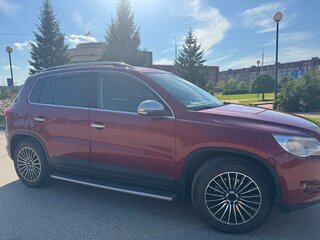 2011 Volkswagen Tiguan I, красный, 1200000 рублей, вид 2