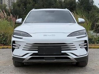 2023 BYD Song Plus DM-i 26.6 kWh I Рестайлинг, белый, 2800000 рублей, вид 3