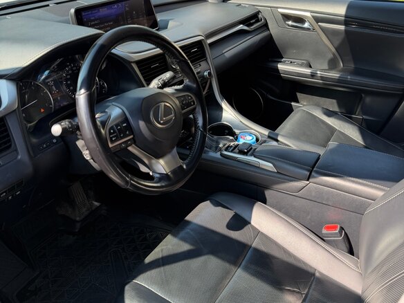 2018 Lexus RX 300 IV, белый, 4700000 рублей - вид 7