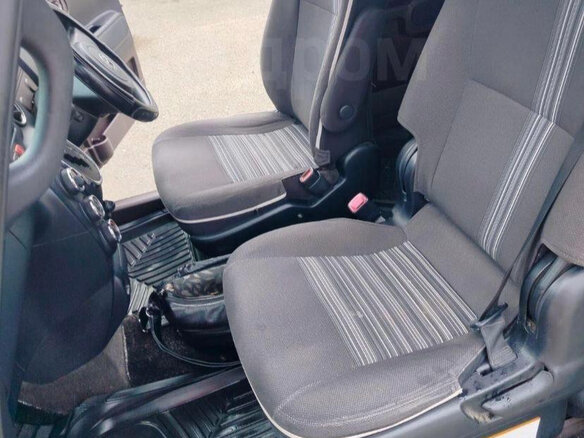 2016 Toyota Spade, чёрный, 1000000 рублей - вид 4