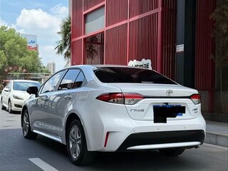 2022 Toyota Levin XII (E210) Рестайлинг, белый, 1320000 рублей, вид 4