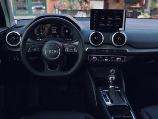 2025 Audi Q2 L 35 TFSI I Рестайлинг, серый, 3500000 рублей, вид 3