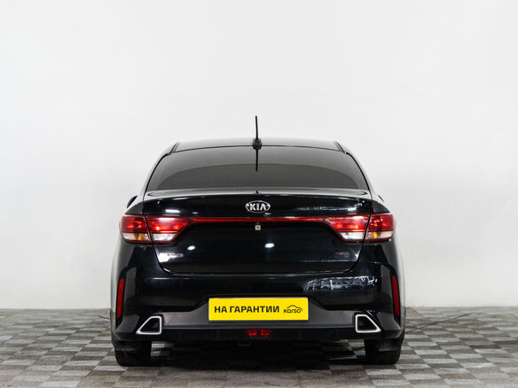 2020 Kia Rio IV Рестайлинг, чёрный - вид 4