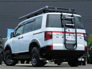 2022 Mitsubishi Delica D:5 I Рестайлинг, белый, 2174000 рублей, вид 5