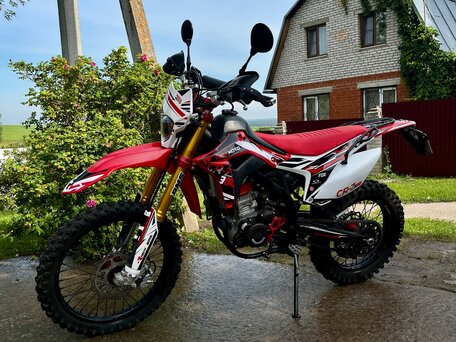 2025 Regulmoto CR-Z 300, красный, 185000 рублей, вид 5