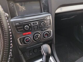 2014 Citroen C4 II, чёрный, 700000 рублей, вид 5