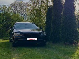 2010 BMW 7 серии Long 740Li V (F01/F02/F04), чёрный, 1680000 рублей, вид 3