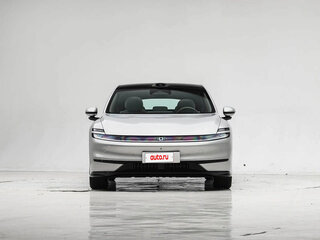 2026 Changan Qiyuan A06 28.39 kWh, серебристый, 2200205 рублей, вид 2