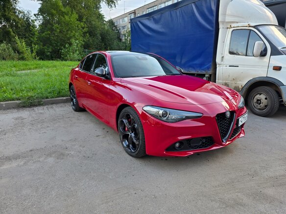 2017 Alfa Romeo Giulia II (952), красный, 3000000 рублей - вид 19