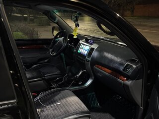2007 Toyota Land Cruiser Prado 5-speed 120 Series Рестайлинг, чёрный, 2400000 рублей, вид 5