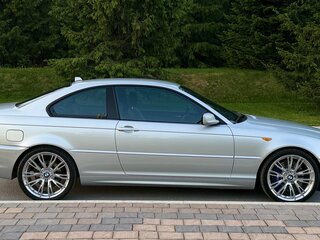 2004 BMW 3 серии 330d IV (E46) Рестайлинг, серебристый, 1500000 рублей, вид 4