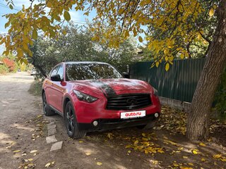 2015 Infiniti QX70, красный, 2100000 рублей, вид 2